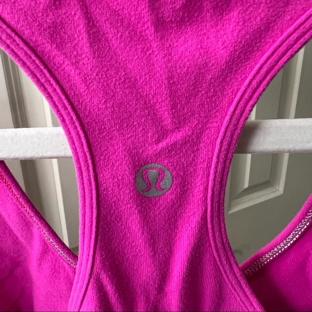 Lululemon tank top